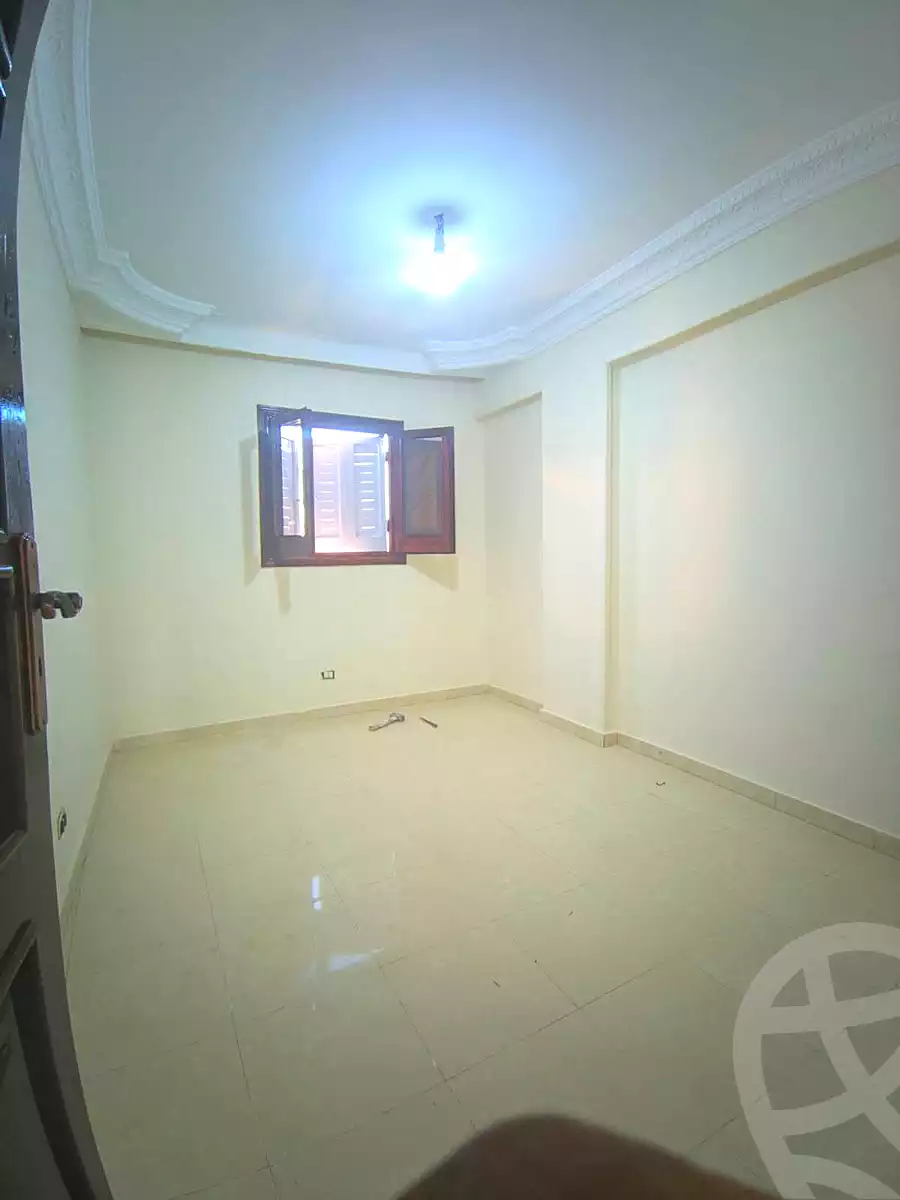 https://aqarmap.com.eg/ar/listing/7181124-for-sale-alexandria-al-agamy-el-hanouvel-al-haded-we-al-soulb-st