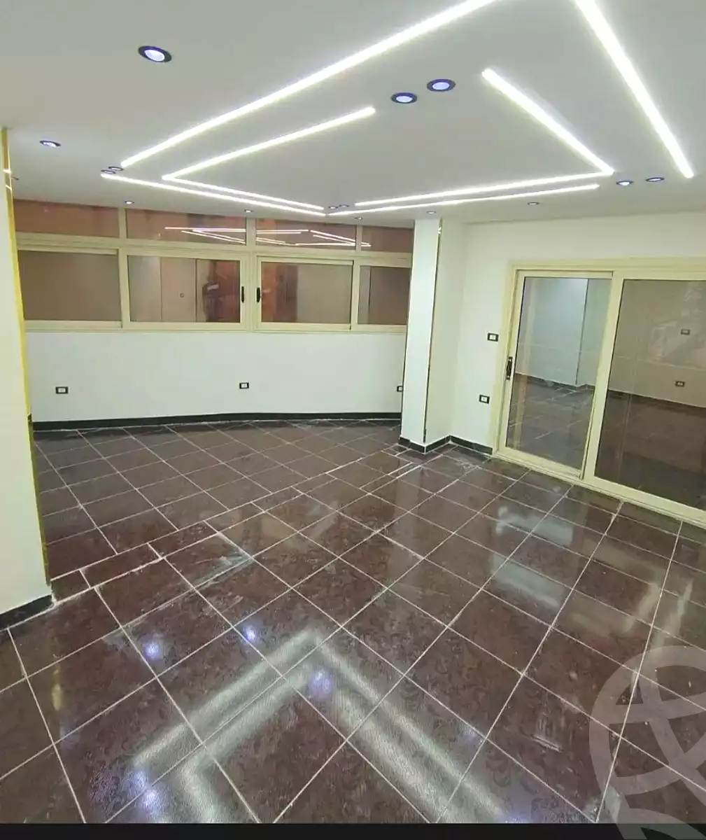 https://aqarmap.com.eg/ar/listing/7181129-for-sale-alexandria-al-agamy-lbytsh-el-salam-st