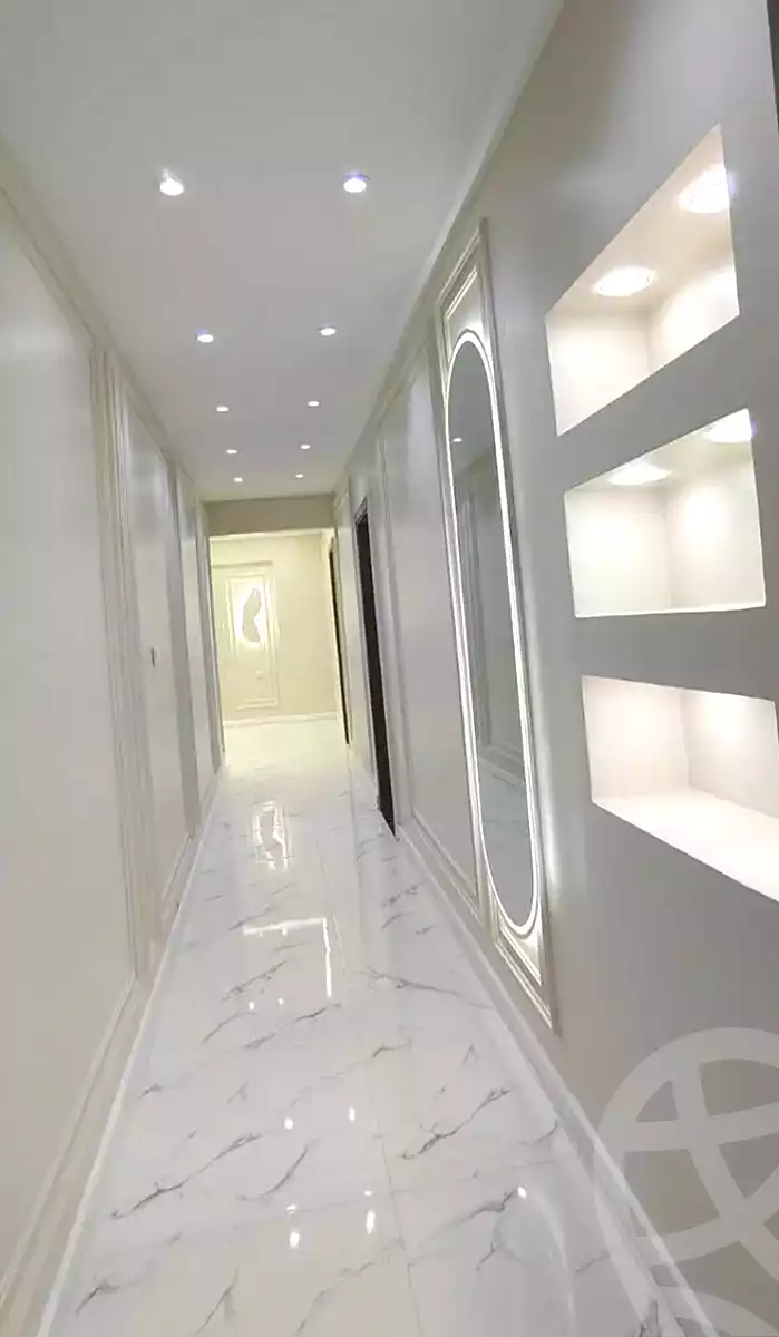 https://aqarmap.com.eg/ar/listing/7181225-for-sale-alexandria-al-agamy-el-hanouvel