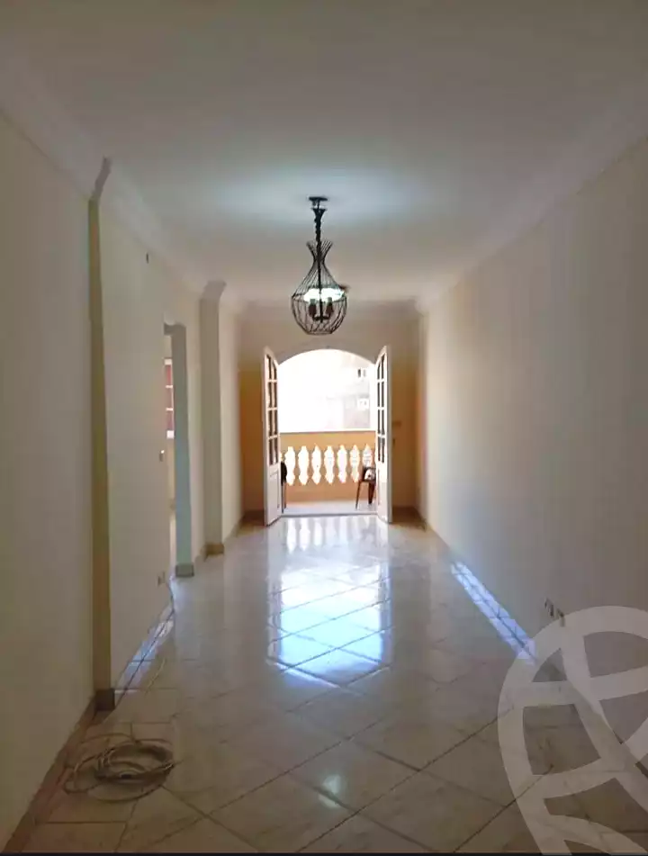 https://aqarmap.com.eg/ar/listing/7181431-for-sale-alexandria-sydy-bshr-sydy-bshr-bhry-shr-khld-bn-lwlyd