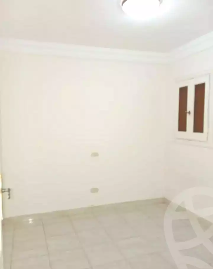 https://aqarmap.com.eg/ar/listing/7181431-for-sale-alexandria-sydy-bshr-sydy-bshr-bhry-shr-khld-bn-lwlyd
