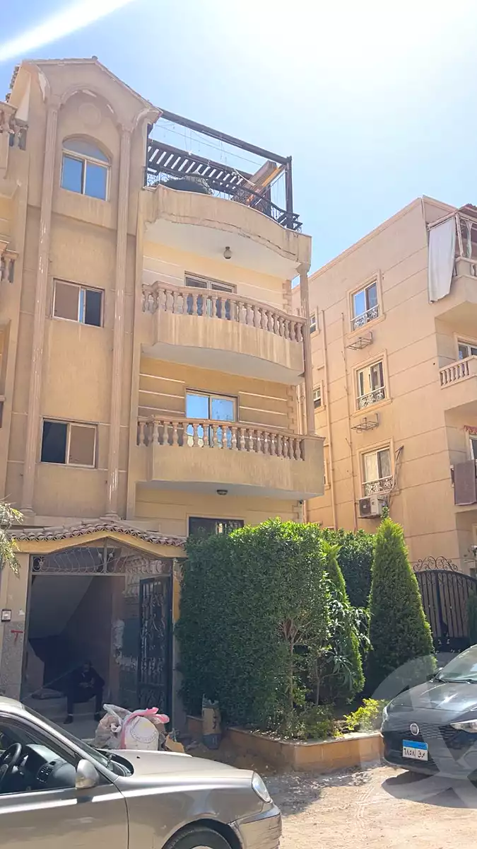 https://aqarmap.com.eg/ar/listing/7181580-for-sale-cairo-6th-of-october-hadaeq-october-compounds-el-fardoos-city