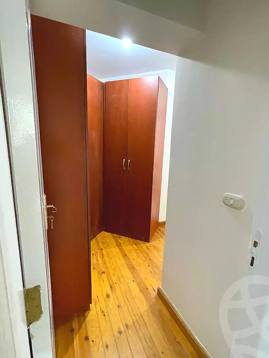 https://aqarmap.com.eg/ar/listing/7181650-for-rent-cairo-el-sheikh-zayed-city-compounds-beverly-hills