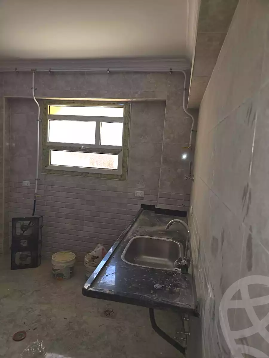 https://aqarmap.com.eg/ar/listing/7181755-for-rent-cairo-6th-of-october-hadaeq-october-compounds-el-rayat-residence