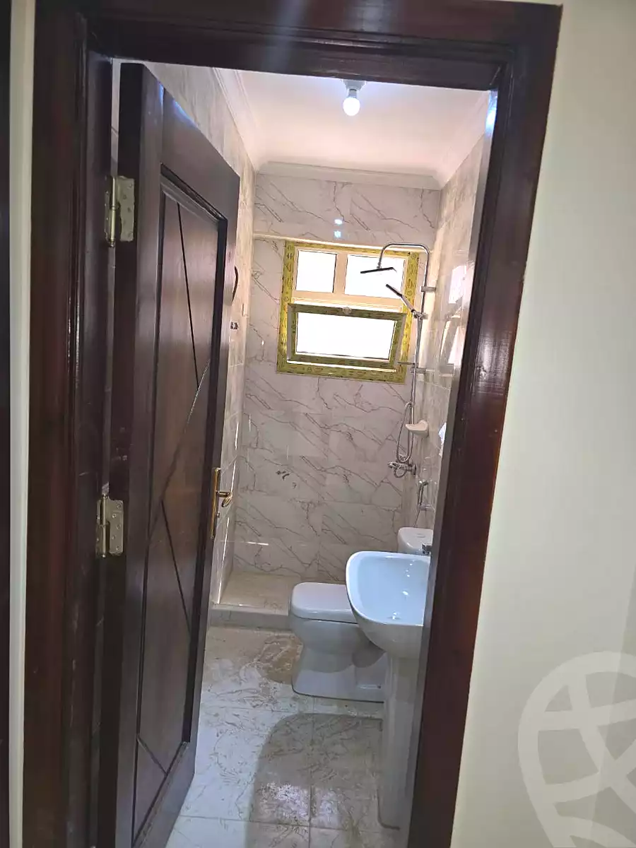 https://aqarmap.com.eg/ar/listing/7181755-for-rent-cairo-6th-of-october-hadaeq-october-compounds-el-rayat-residence