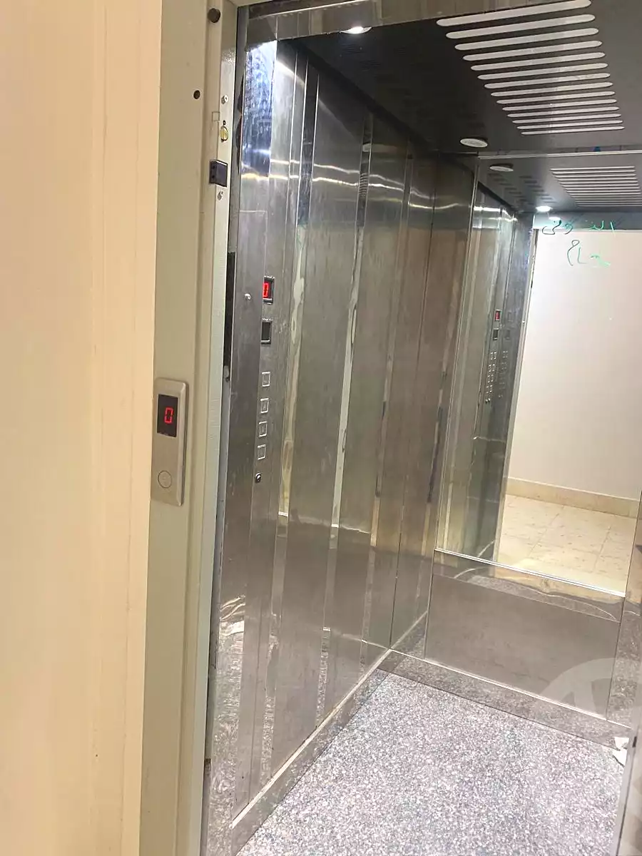 https://aqarmap.com.eg/ar/listing/7181775-for-sale-cairo-al-oubour-el-hay-el-taseaa-naguib-mahfouz-st