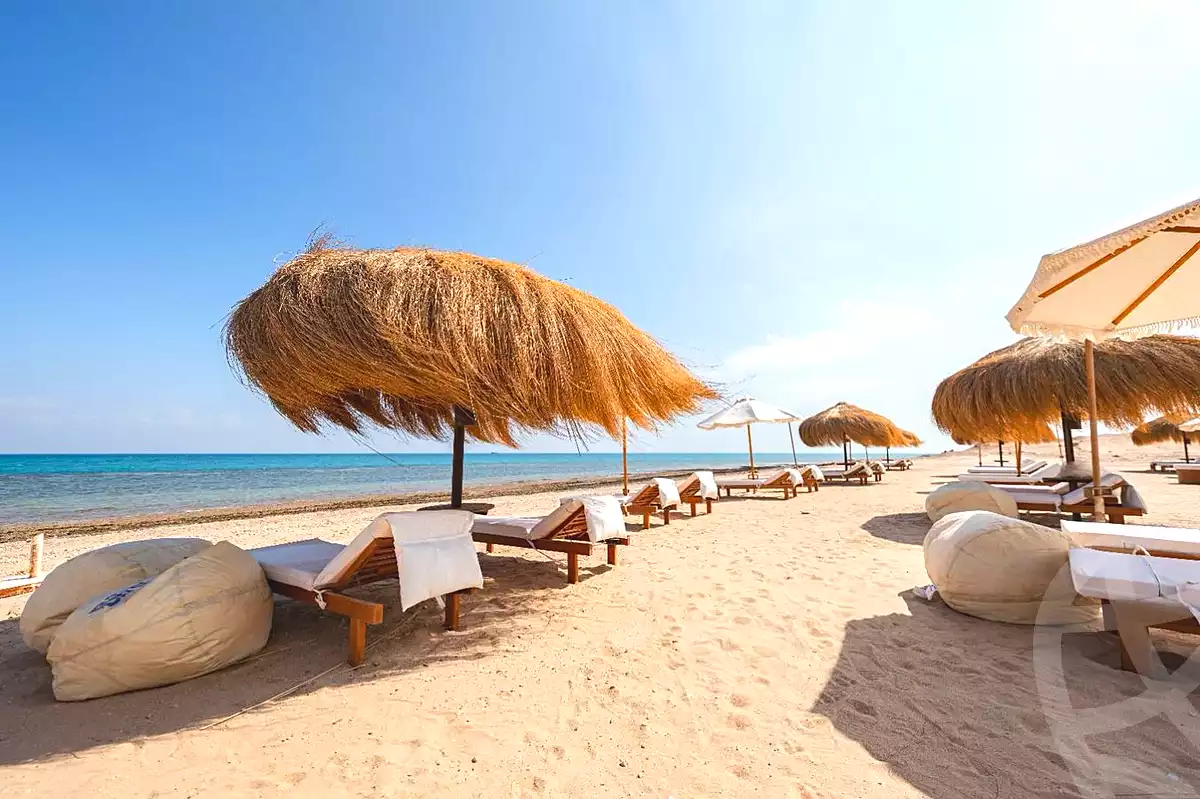 https://aqarmap.com.eg/ar/listing/7181773-for-sale-ain-elsokhna-resorts-mntj-bwhw