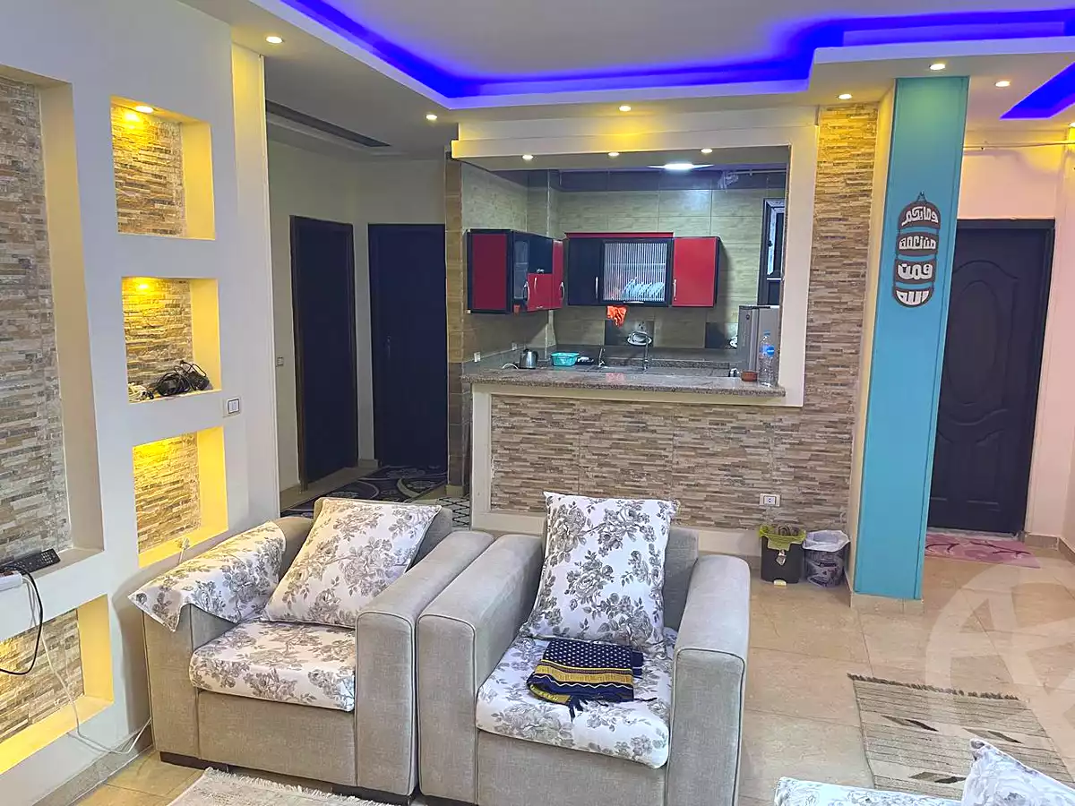 https://aqarmap.com.eg/ar/listing/7181992-for-rent-cairo-6th-of-october-el-ahyaa-neighborhood-2nd-mohammed-al-senousi-st