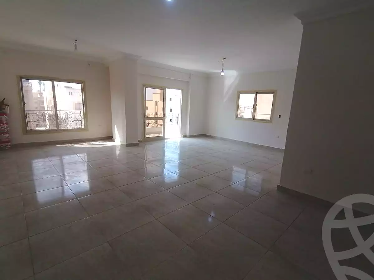https://aqarmap.com.eg/ar/listing/7182261-for-sale-cairo-new-cairo-el-narges-el-narges-omarat-abdallah-el-nadim-st