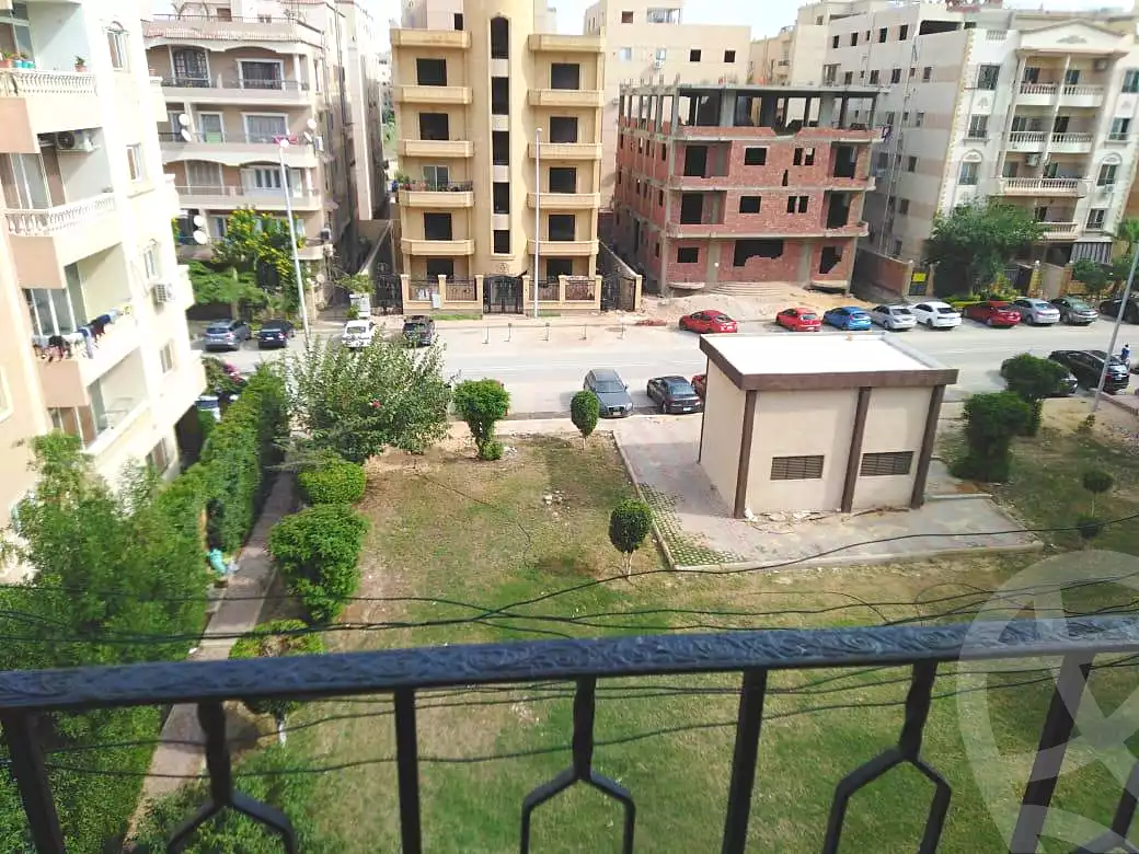 https://aqarmap.com.eg/ar/listing/7182261-for-sale-cairo-new-cairo-el-narges-el-narges-omarat-abdallah-el-nadim-st