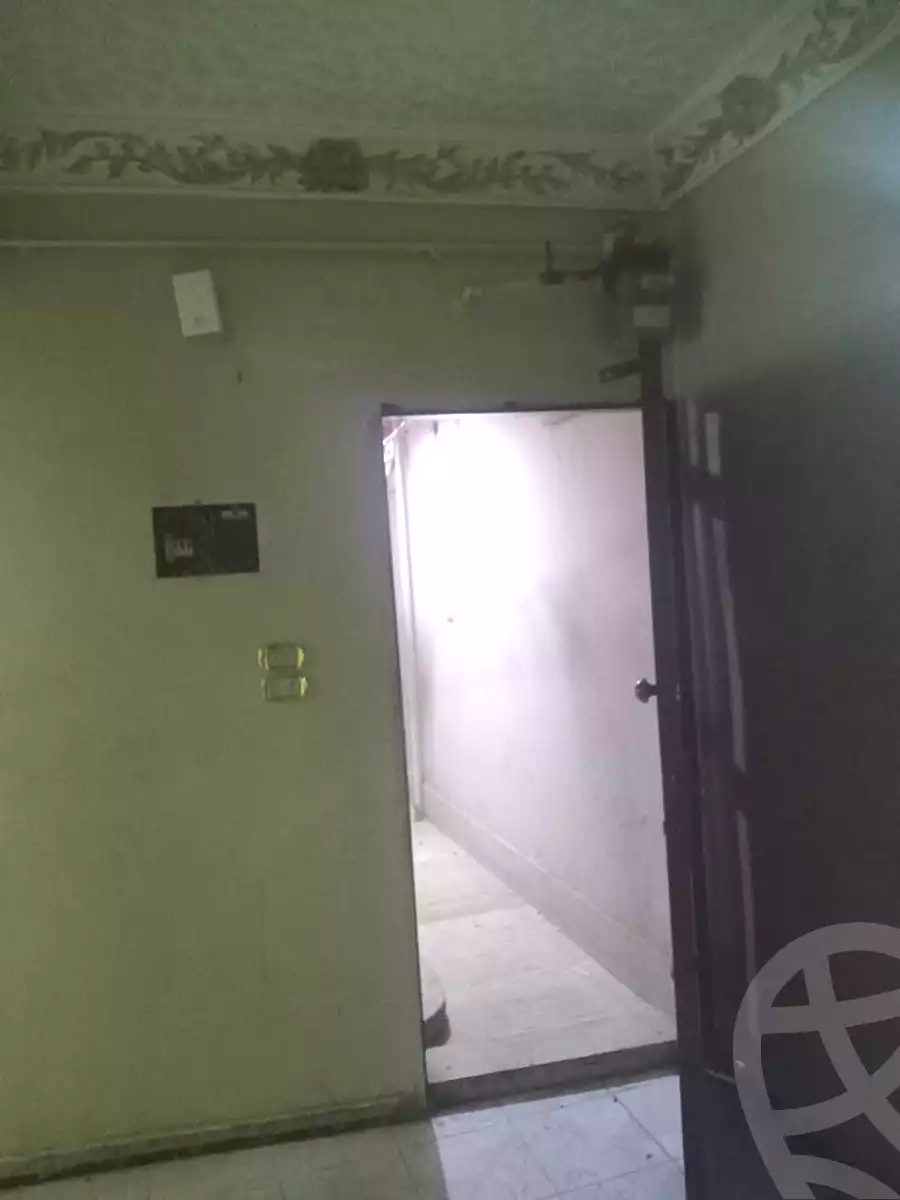 https://aqarmap.com.eg/en/listing/7182451-for-sale-cairo-ain-shams-6-october-st