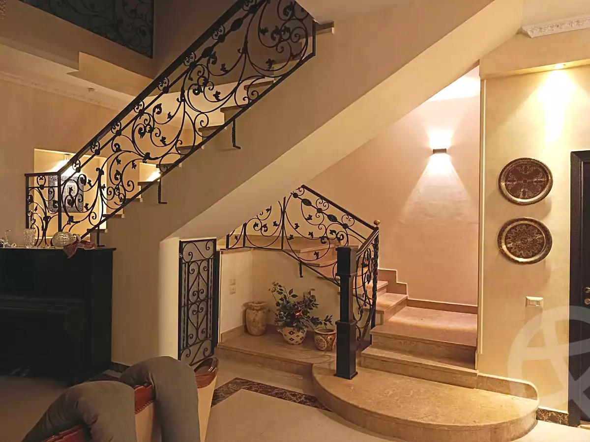 https://aqarmap.com.eg/ar/listing/7182458-for-sale-cairo-new-cairo-el-ahyaa-first-neighborhood-street-1