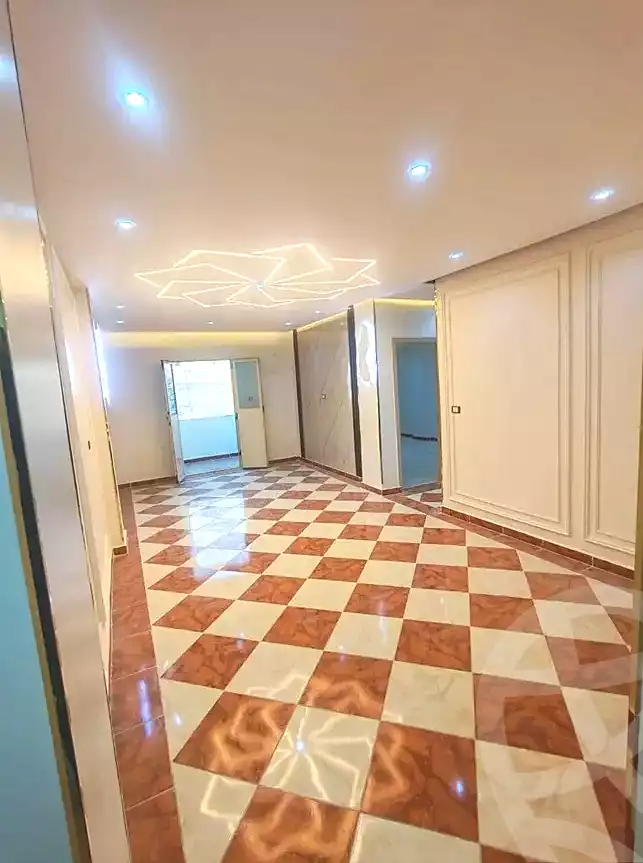 https://aqarmap.com.eg/en/listing/7182599-for-sale-alexandria-al-agamy-el-hanouvel-radwan-st