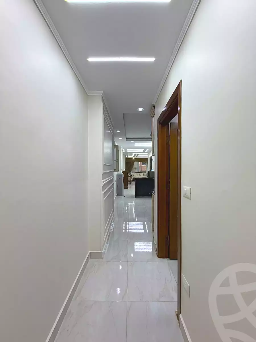 https://aqarmap.com.eg/ar/listing/7182628-for-sale-alexandria-sydy-bshr-sydy-bshr-bhry-shr-khld-bn-lwlyd