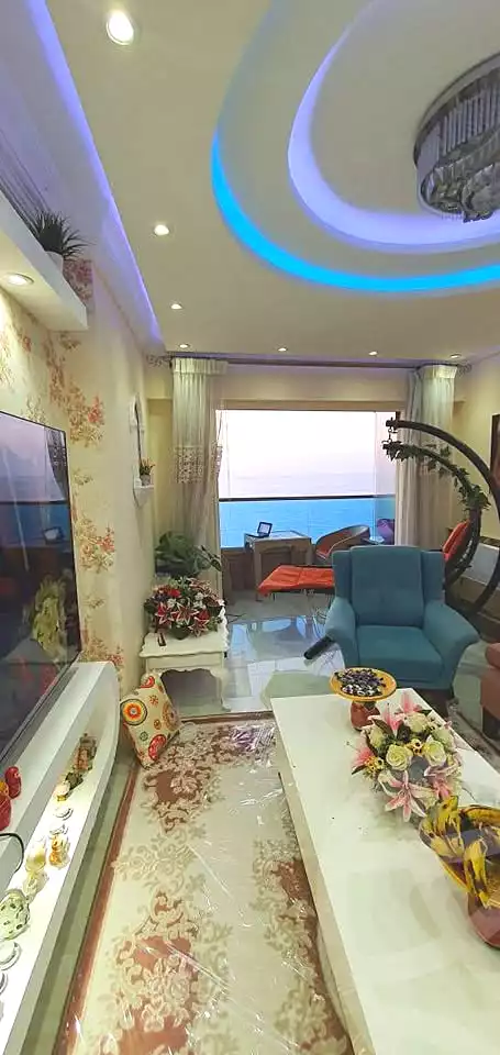 https://aqarmap.com.eg/en/listing/7182991-for-sale-alexandria-el-montazah-el-geesh