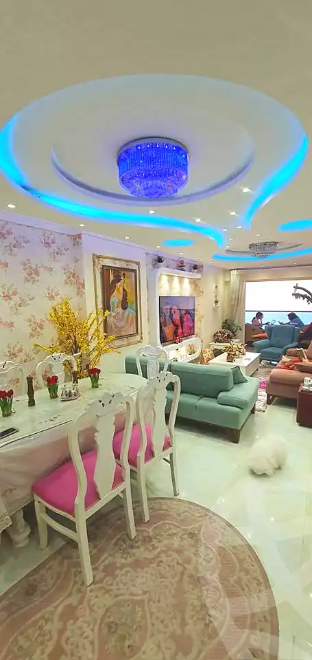 https://aqarmap.com.eg/en/listing/7182991-for-sale-alexandria-el-montazah-el-geesh