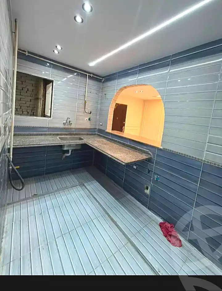 https://aqarmap.com.eg/ar/listing/7183071-for-sale-alexandria-al-agamy-lbytsh-shahr-al-assal-st