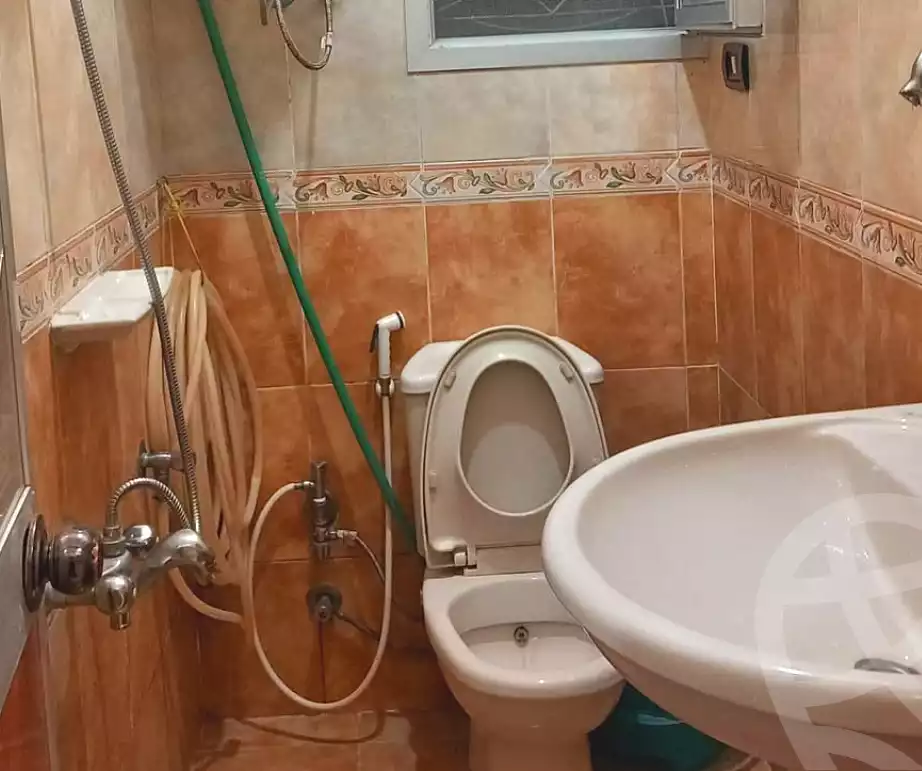 https://aqarmap.com.eg/ar/listing/7183184-for-sale-alexandria-el-asafra-l-sfr-qbly