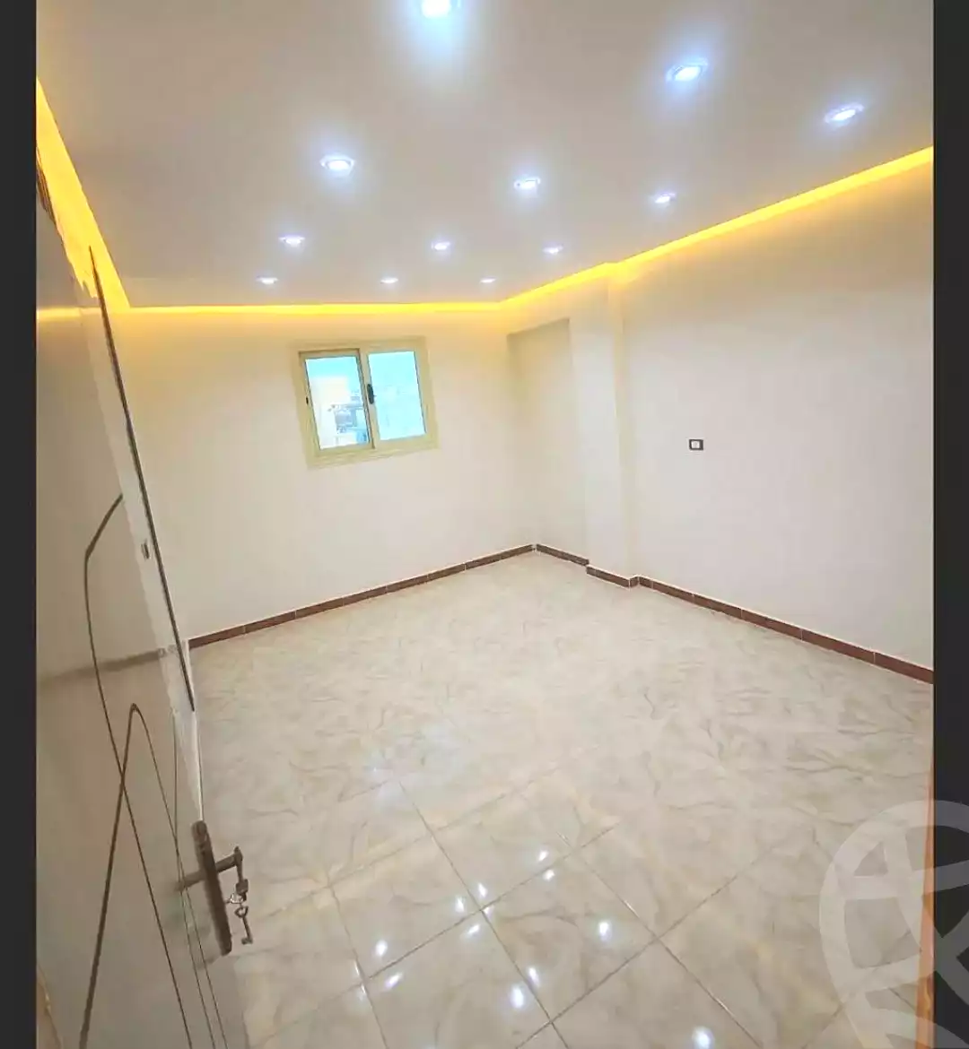 https://aqarmap.com.eg/en/listing/7183307-for-sale-alexandria-al-agamy-el-hanouvel-abo-el-shawareb-st