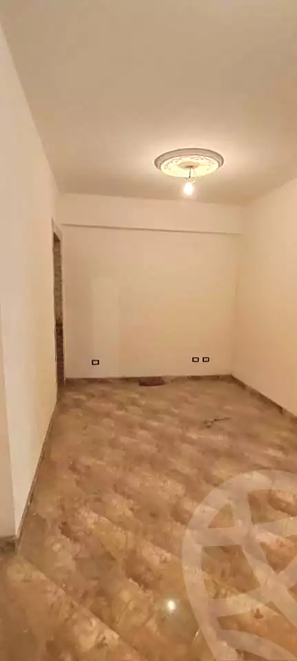 https://aqarmap.com.eg/ar/listing/7183769-for-sale-alexandria-al-agamy-lbytsh-ain-shams-st