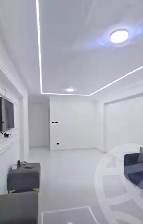 https://aqarmap.com.eg/ar/listing/7183793-for-sale-alexandria-miami-farook-abd-al-wahab-st