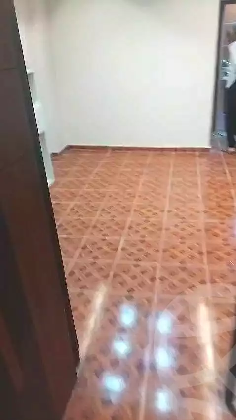 https://aqarmap.com.eg/ar/listing/7183815-for-sale-alexandria-al-agamy-el-hanouvel-el-warsha-st