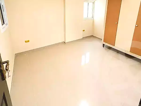 https://aqarmap.com.eg/ar/listing/7184245-for-sale-alexandria-ganaklis-shr-bw-qyr-tryq-lhry