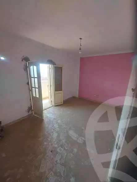 https://aqarmap.com.eg/ar/listing/7184300-for-sale-cairo-helwan-el-shareaa-el-sharby-st