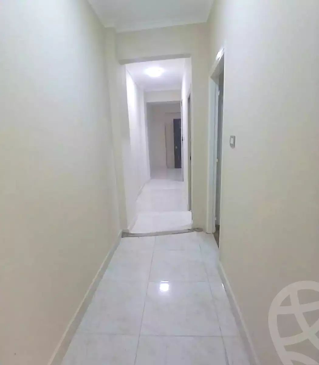 https://aqarmap.com.eg/ar/listing/7184648-for-sale-alexandria-el-asafra-ahmed-tiesser-st