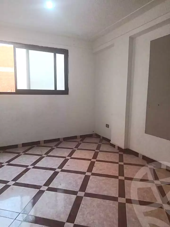 https://aqarmap.com.eg/ar/listing/7184665-for-sale-alexandria-lsywf-el-falki