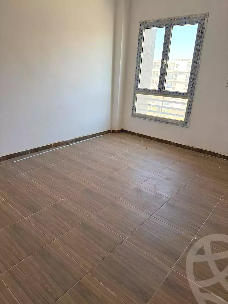 https://aqarmap.com.eg/en/listing/7184679-for-sale-cairo-6th-of-october-hadaeq-october-skn-msr
