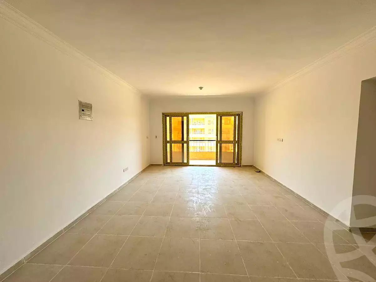 https://aqarmap.com.eg/ar/listing/7184848-for-rent-cairo-6th-of-october-el-tawsaat-el-shamalya-hy-2000-qt