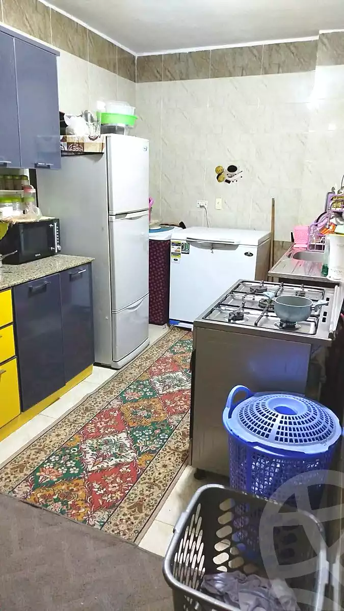 https://aqarmap.com.eg/en/listing/7184940-for-sale-cairo-helwan-helwan-el-sharkeya-gaafar-st