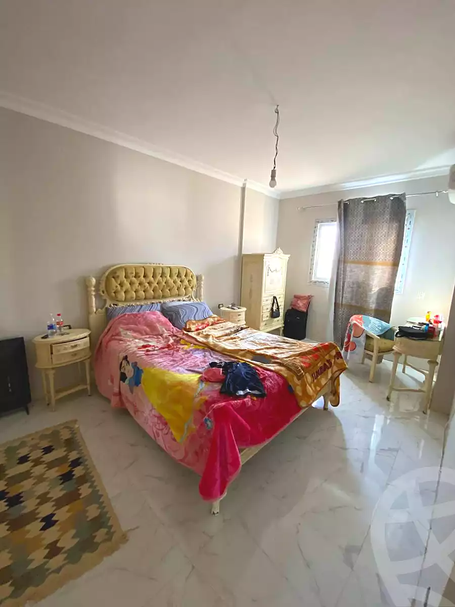 https://aqarmap.com.eg/ar/listing/7184945-for-sale-cairo-new-cairo-ganob-el-akadamiya-south-academy-b-medhat-el-kholy-st
