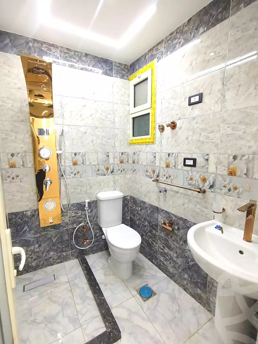 https://aqarmap.com.eg/ar/listing/7185617-for-sale-alexandria-lsywf-el-falki