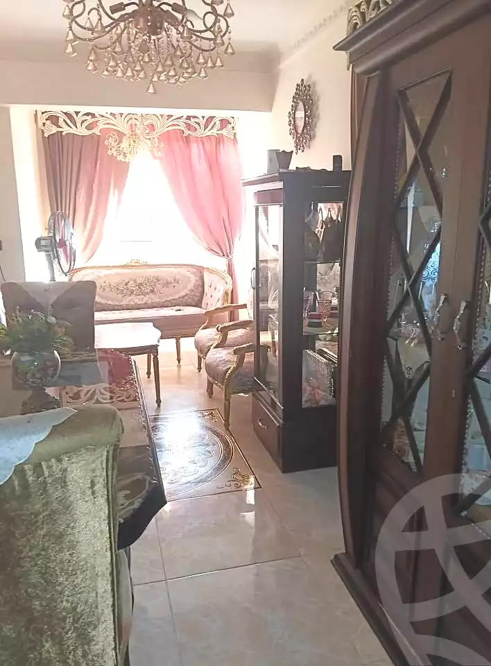 https://aqarmap.com.eg/ar/listing/7185650-for-sale-alexandria-lsywf-shamaa