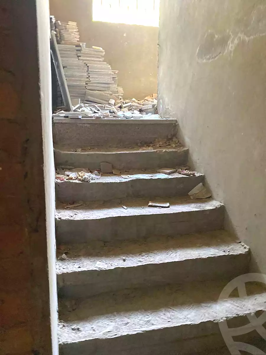 https://aqarmap.com.eg/ar/listing/7185839-for-sale-cairo-new-cairo-first-settlement-neighbourhood-7-el-shaheed-mahmoud-abuallah-st