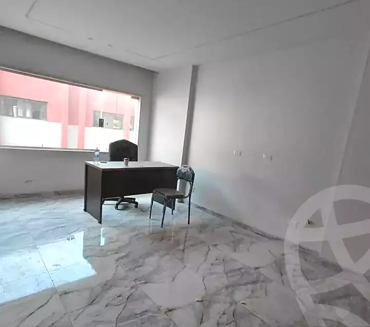 https://aqarmap.com.eg/en/listing/7185878-for-rent-alexandria-ganaklis-shr-bw-qyr-tryq-lhry