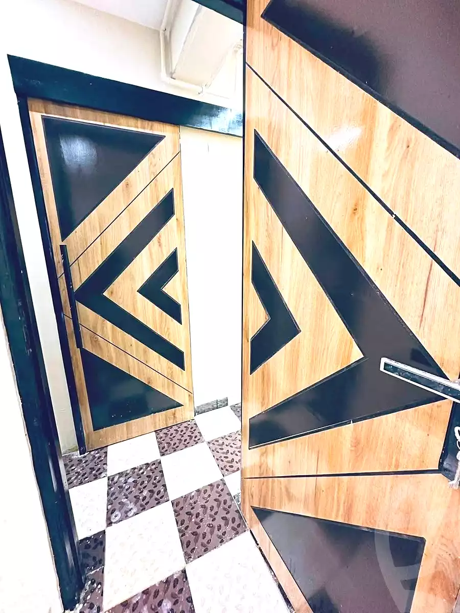 https://aqarmap.com.eg/en/listing/7186047-for-sale-alexandria-lsywf-el-falki