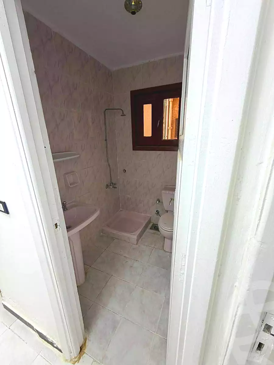 https://aqarmap.com.eg/ar/listing/7186045-for-sale-alexandria-al-agamy-shataa-el-nakheel