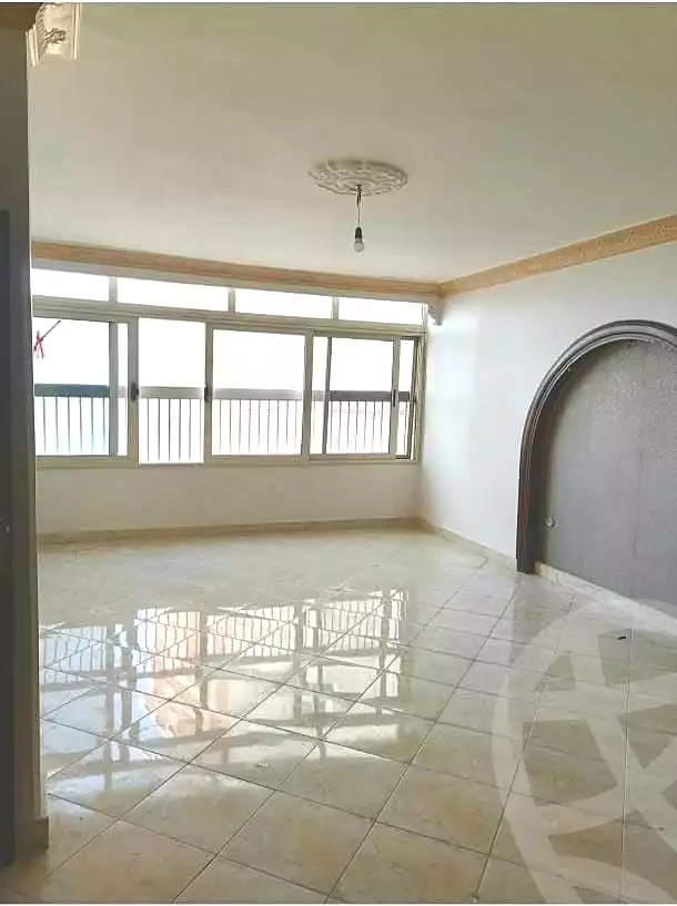 https://aqarmap.com.eg/en/listing/7186076-for-rent-alexandria-zezenia-ibrahim-el-attar-st