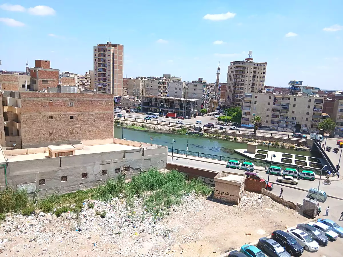 https://aqarmap.com.eg/ar/listing/7186088-for-sale-beheira-damanhour-damanhour-city-al-kornish-st