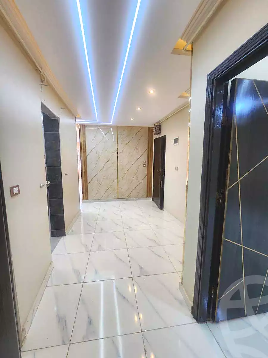 https://aqarmap.com.eg/ar/listing/7186137-for-sale-alexandria-lsywf-el-falki