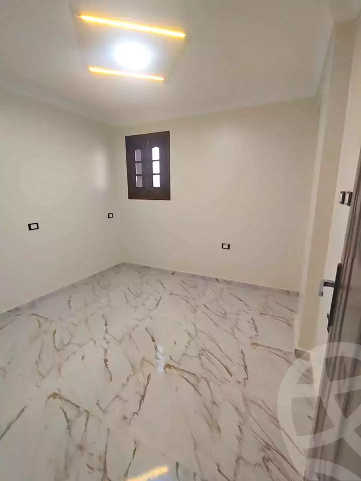https://aqarmap.com.eg/ar/listing/7186166-for-sale-alexandria-bw-qyr-street-25
