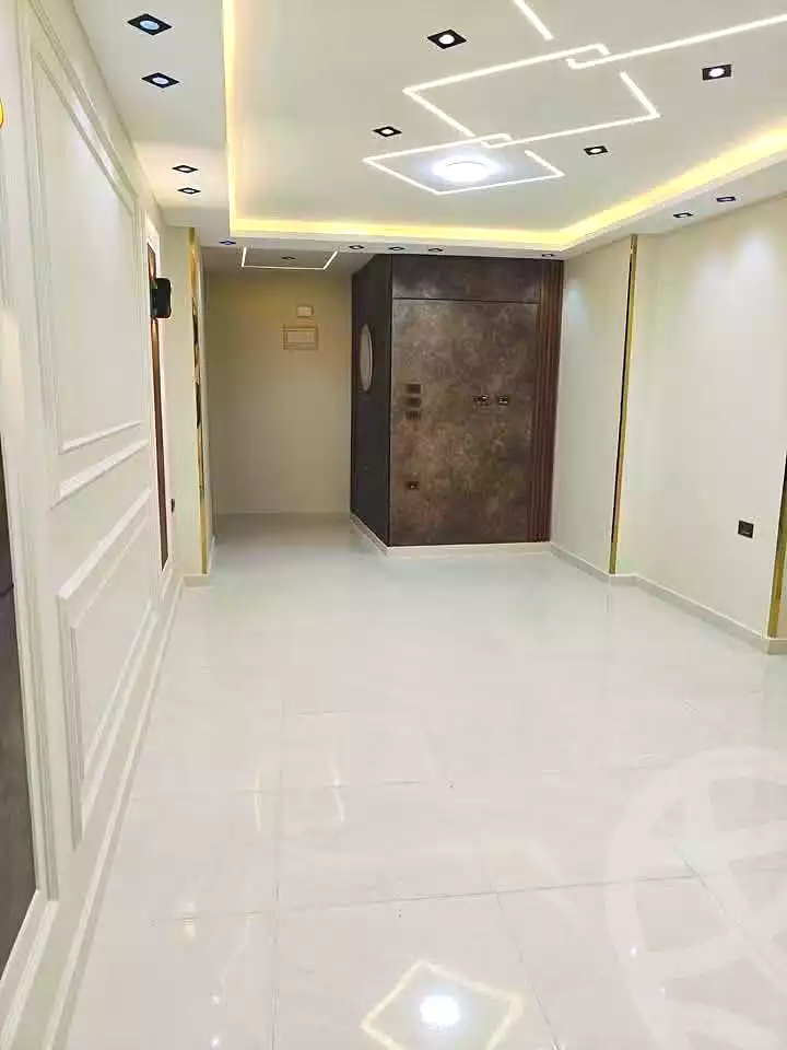 https://aqarmap.com.eg/ar/listing/7186291-for-sale-alexandria-al-agamy-el-hanouvel