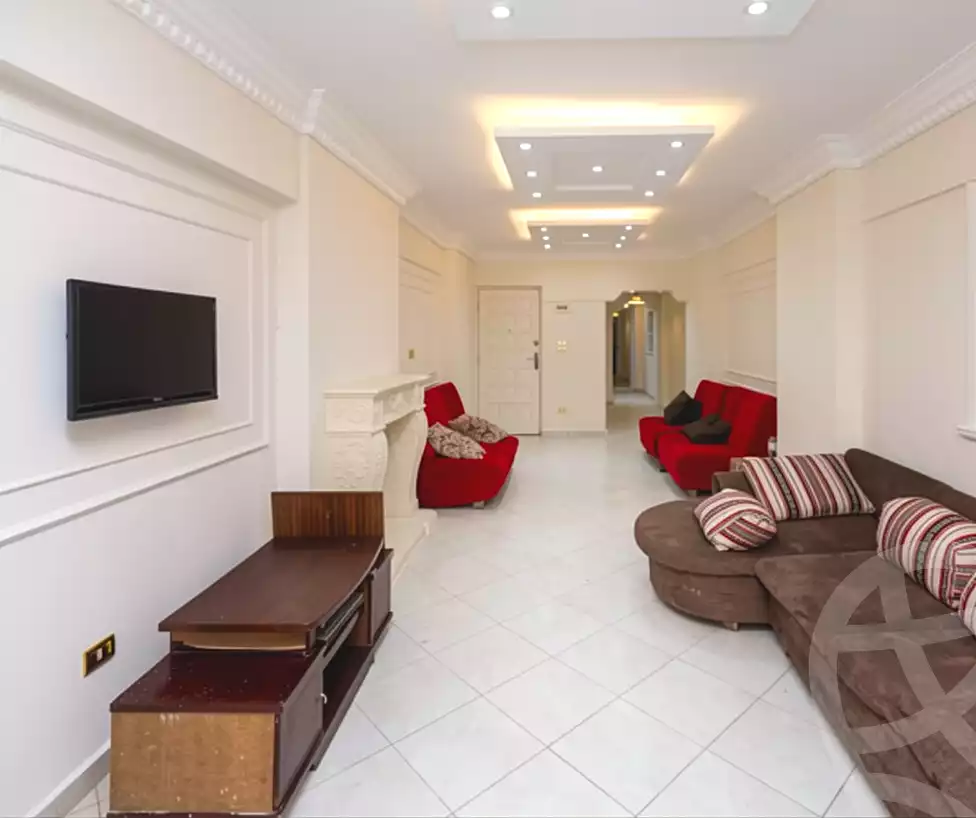 https://aqarmap.com.eg/en/listing/7186478-for-sale-alexandria-el-asafra-l-sfr-bhry-edrees-st