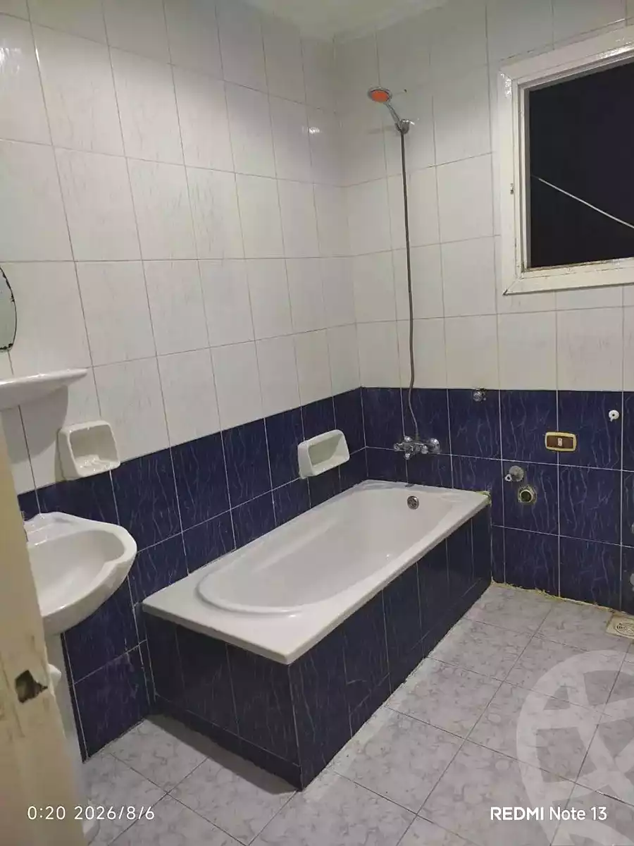 https://aqarmap.com.eg/ar/listing/7186479-for-sale-alexandria-al-agamy-shataa-el-nakheel