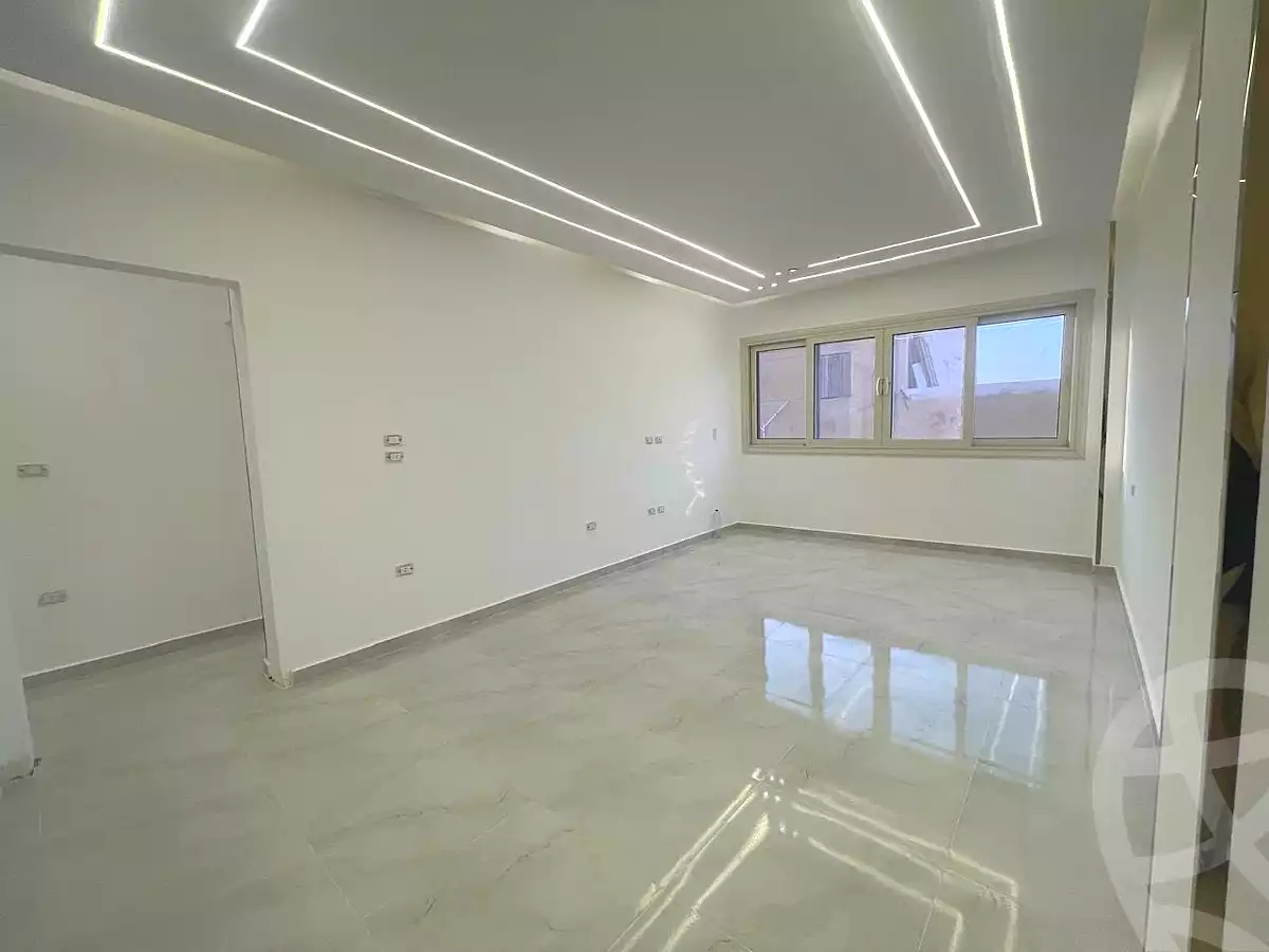 https://aqarmap.com.eg/ar/listing/7186496-for-sale-cairo-new-cairo-el-yassamin-el-yasmeen-7-el-shaikh-hassan-mamoun-st