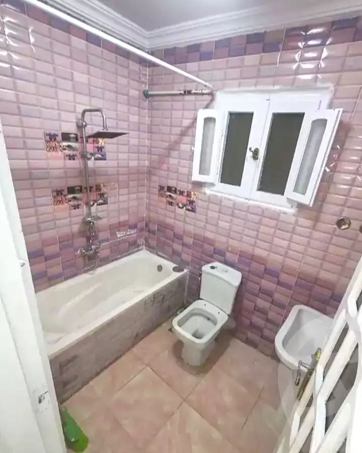 https://aqarmap.com.eg/en/listing/7186536-for-sale-alexandria-al-agamy-el-hanouvel-gabir-hafez-st