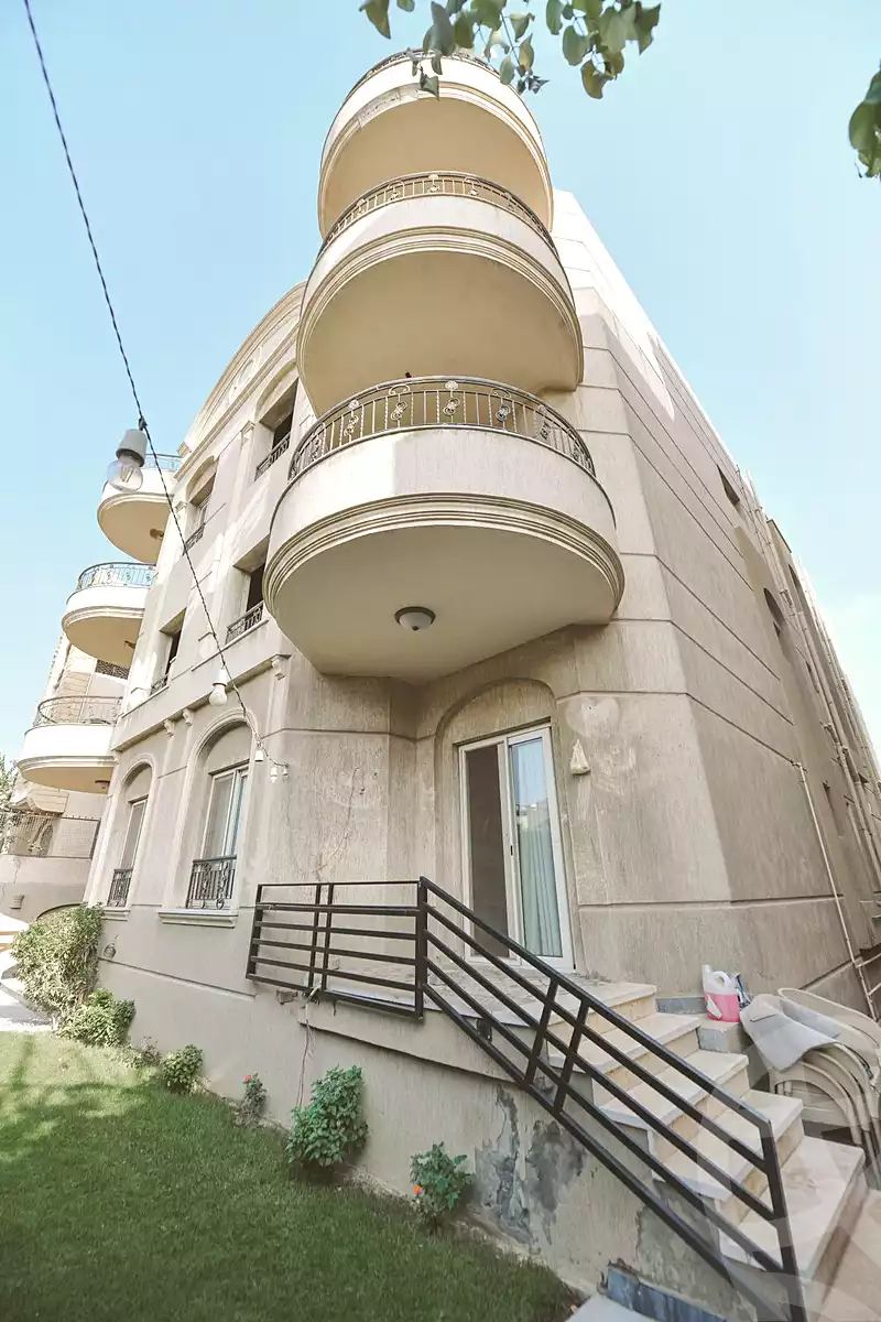 https://aqarmap.com.eg/ar/listing/7186568-for-sale-cairo-new-cairo-el-ahyaa-third-neighborhood-street-1